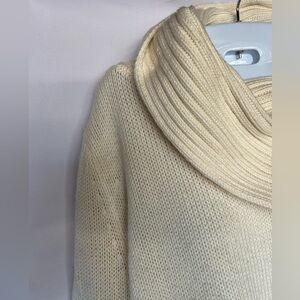CALVIN KLEIN SWEATER